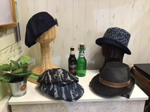 帽子屋フレイヴァ　デニム素材の帽子