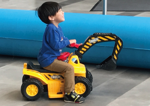 働く車と乗り物王国