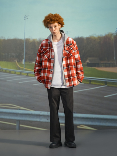 チノフレアパンツ