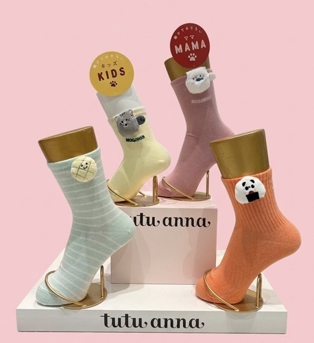 親子でお揃い♬可愛いぬいぐるみ付ソックス